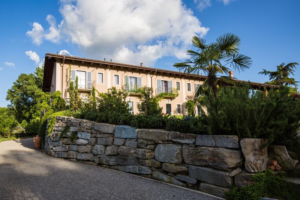 Cascina Arcangelo Raffaele Verduno Exteriör bild