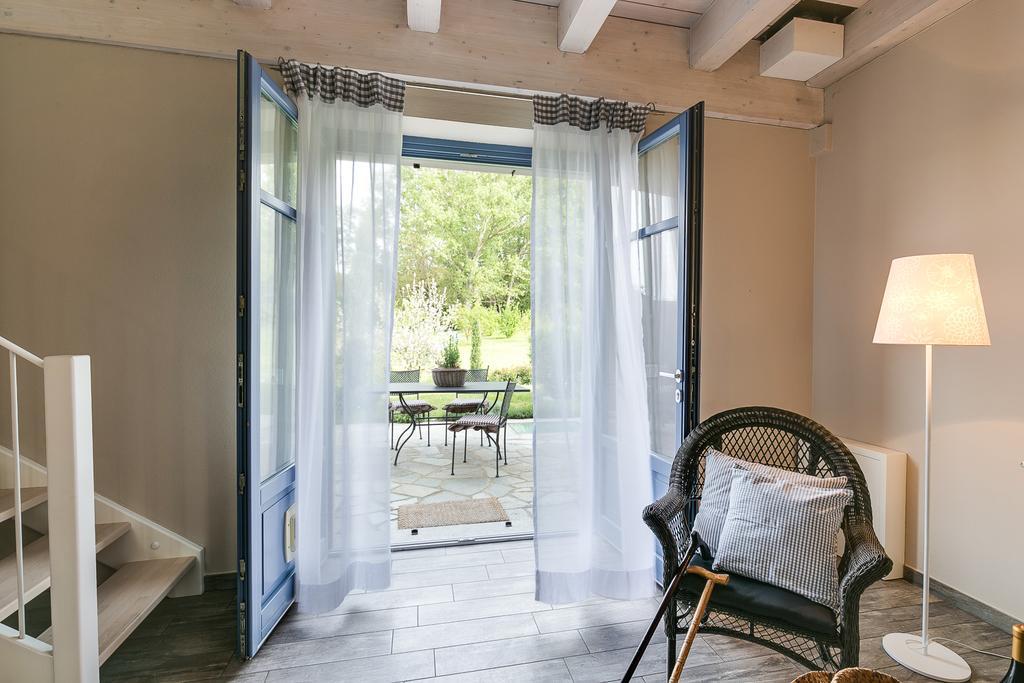 Cascina Arcangelo Raffaele Verduno Exteriör bild